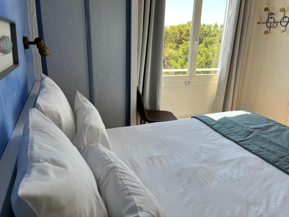 Hotel Le Mirage แซ็งต์-มารี-เดอ-ลา-แมร์ ภายนอก รูปภาพ
